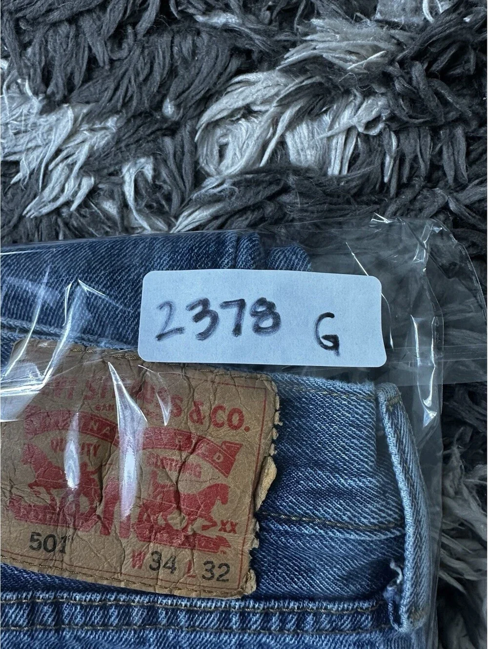 Vintage 90s Levi's 501 Button Fly Straight Leg Denim Jeans Blue Mens 34x32